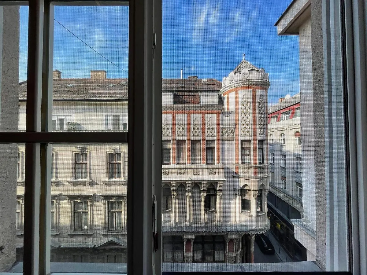 R7 Design Apartment - Hostaid Budapest 0*,  Hungary